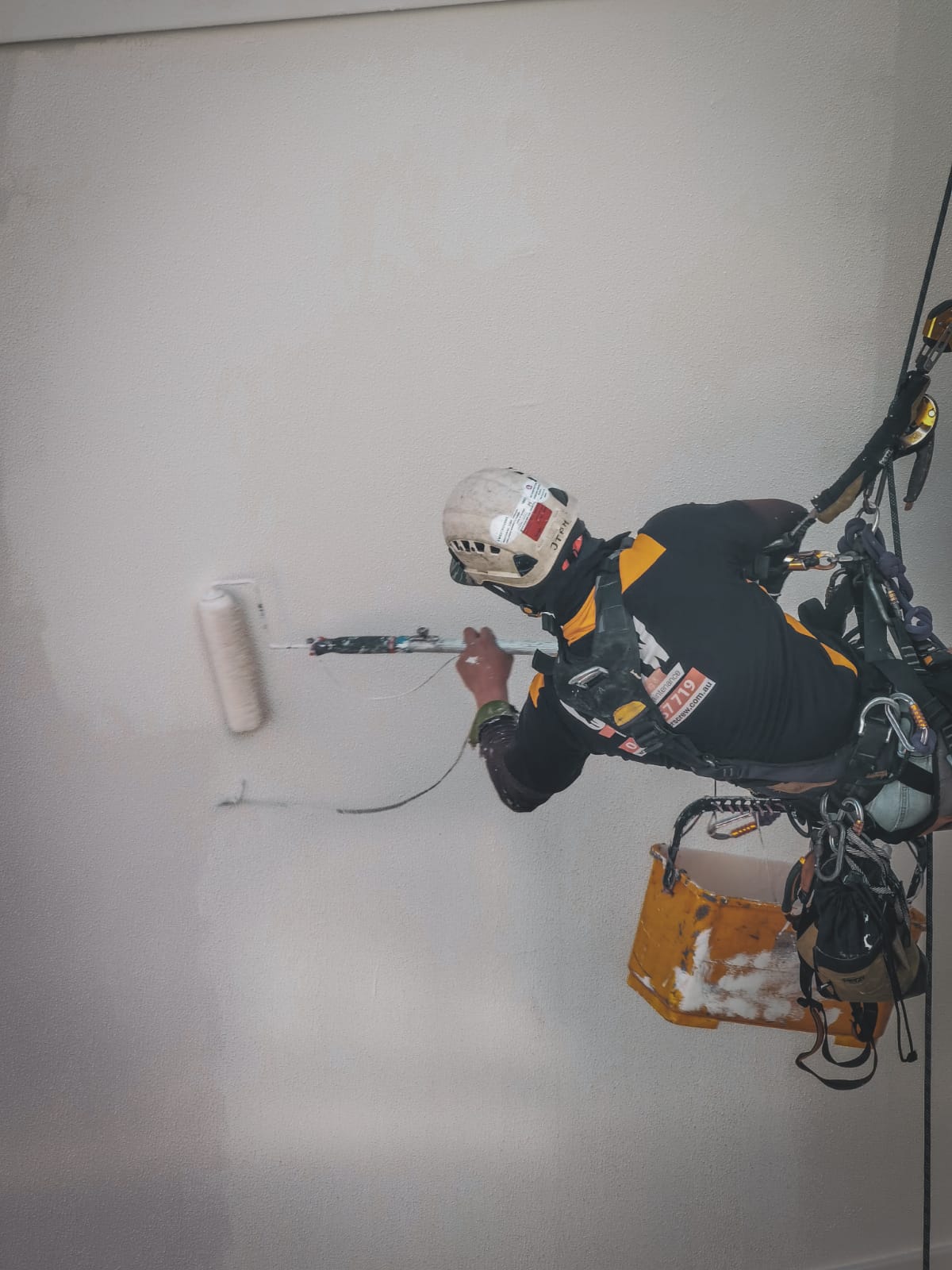 Best Rope Access Abseiling Painting Service in Sydney Call Now
